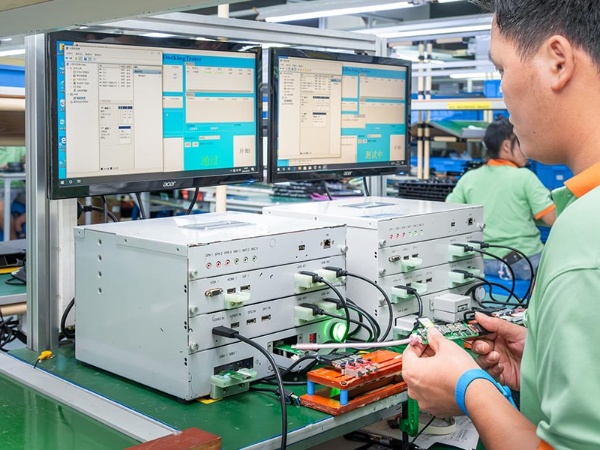 Cable-Connecting-Testing_